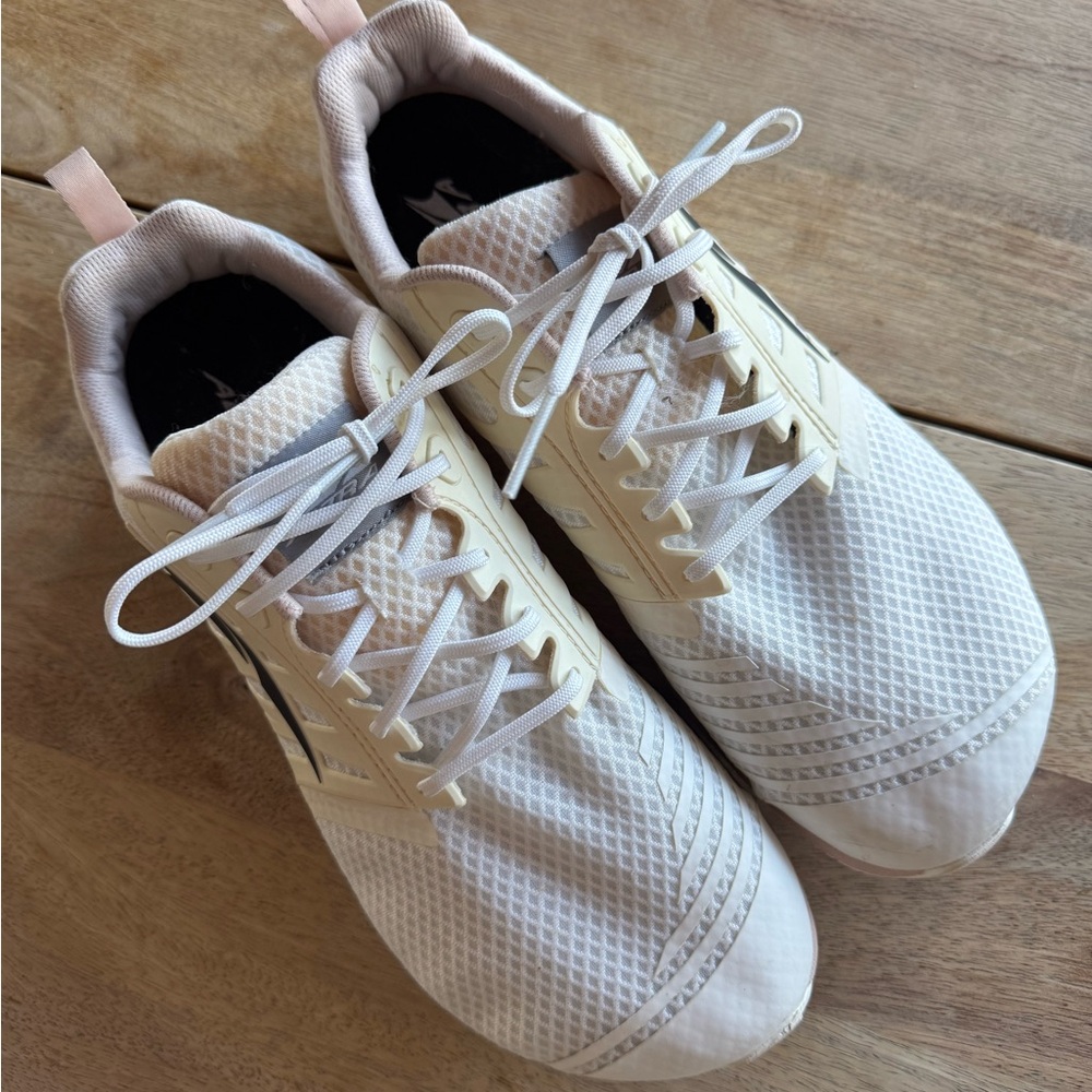 Women’s Altra Solstice XT Pink & White Running Shoes